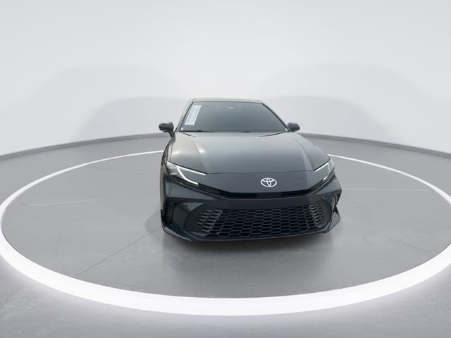 Used 2026 Toyota Camry XSE w/ Premium Plus Package image 3