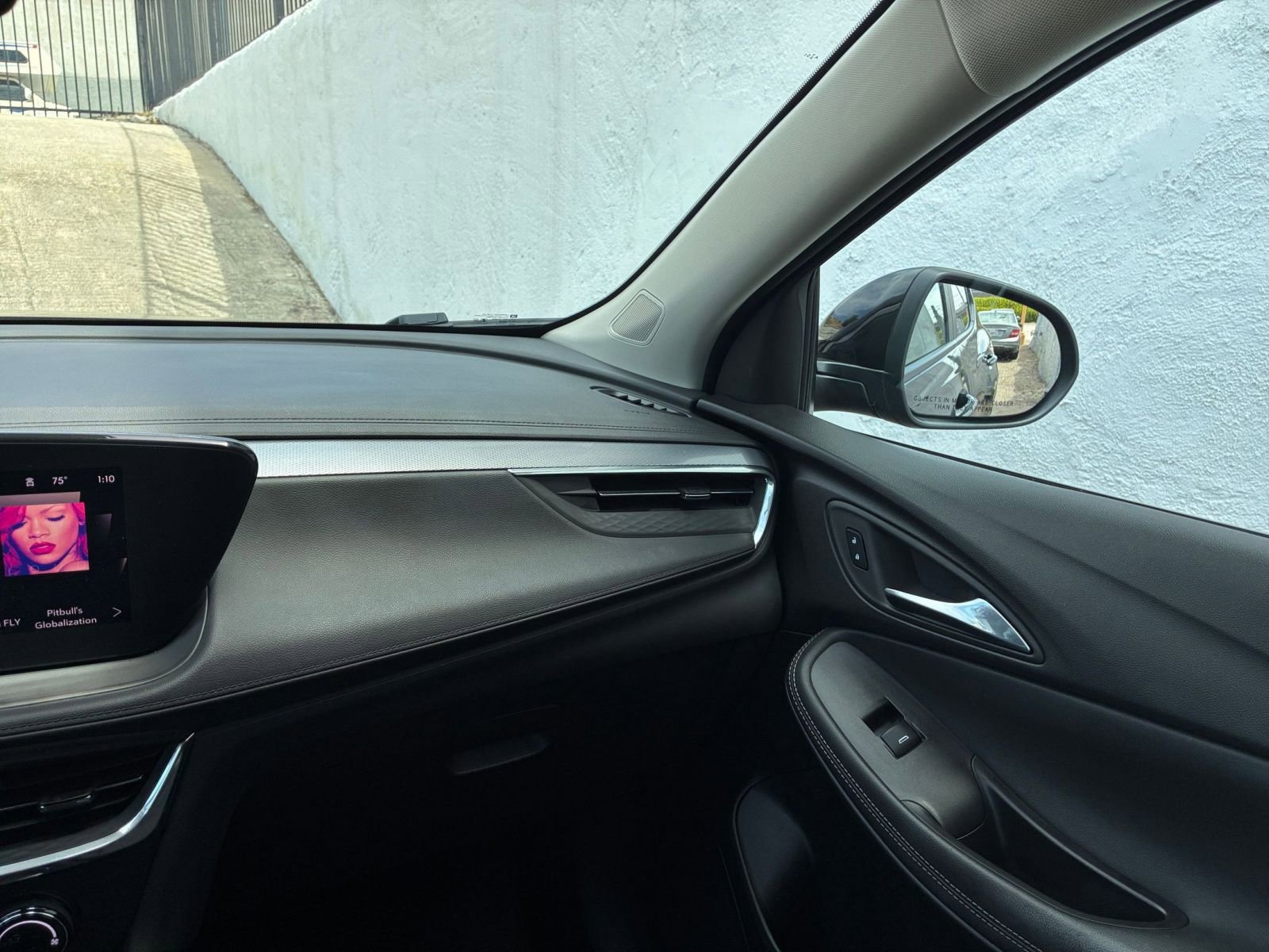 Used 2025 Buick Encore GX Preferred image 34