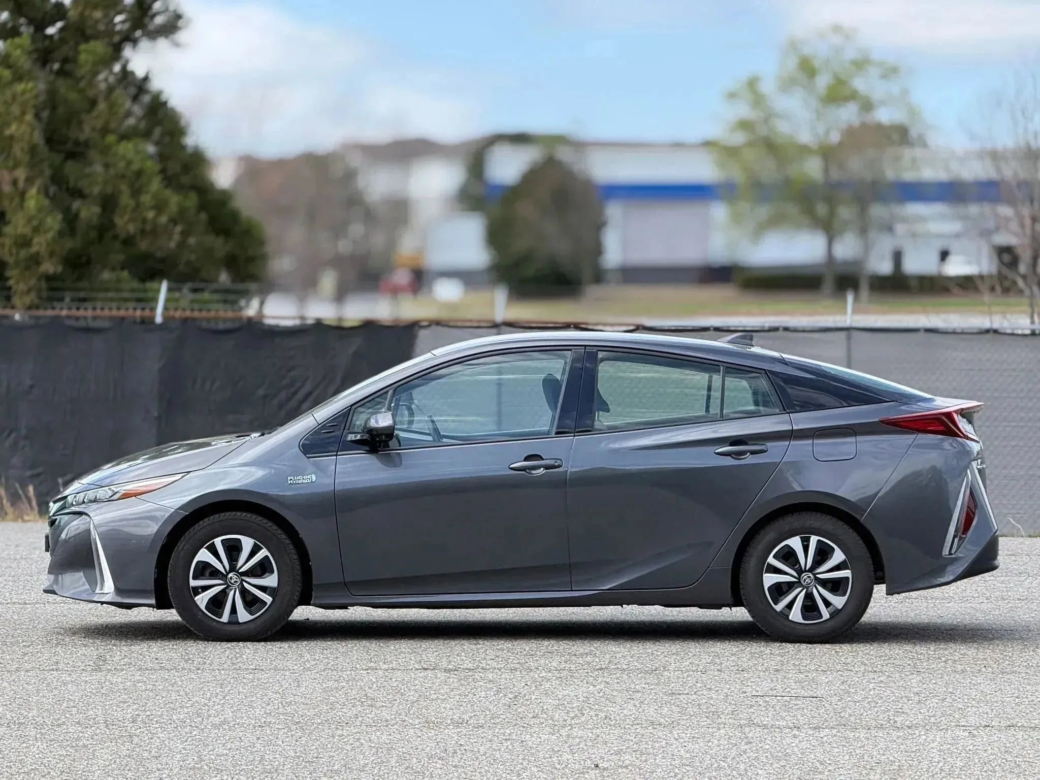 Used 2017 Toyota Prius Prime Plus w/ Carpet Mat Package image 8