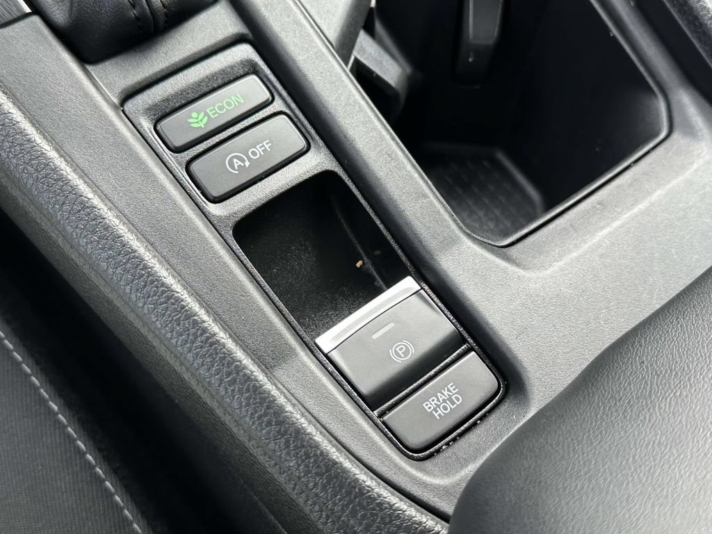 Certified 2023 Honda Accord EX image 29