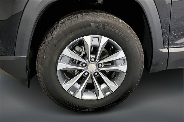 Used 2025 Chevrolet Equinox LT image 29