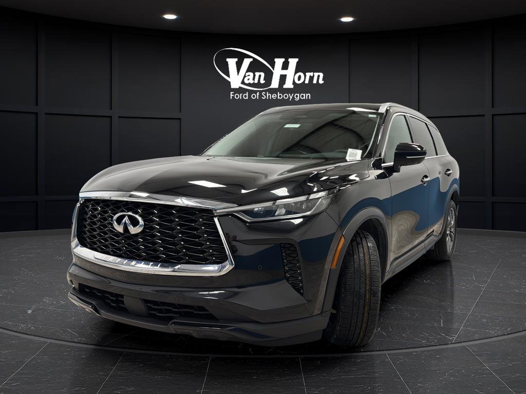 Used 2023 INFINITI QX60 Luxe image 2
