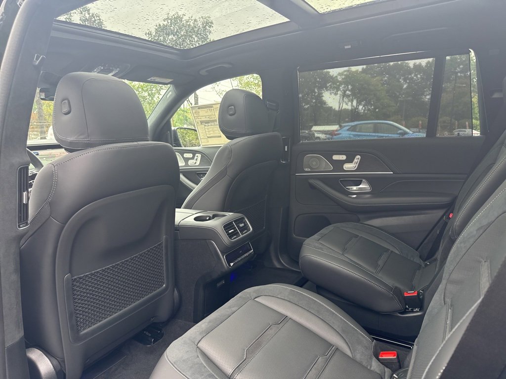 New 2026 Mercedes-Benz GLS 63 AMG 4MATIC image 29