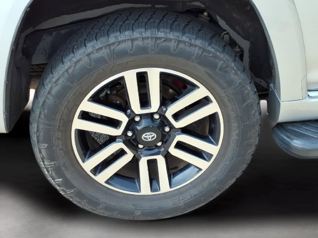 Used 2018 Toyota 4Runner Limited RWD image 35