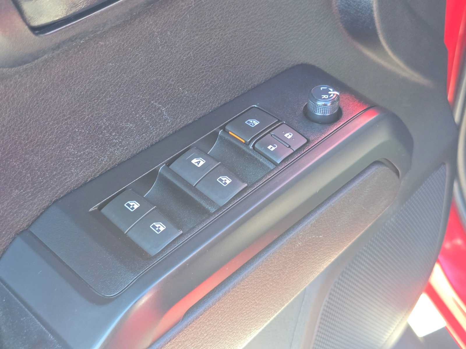 Certified 2023 Toyota Tacoma SR AWD/4WD image 23