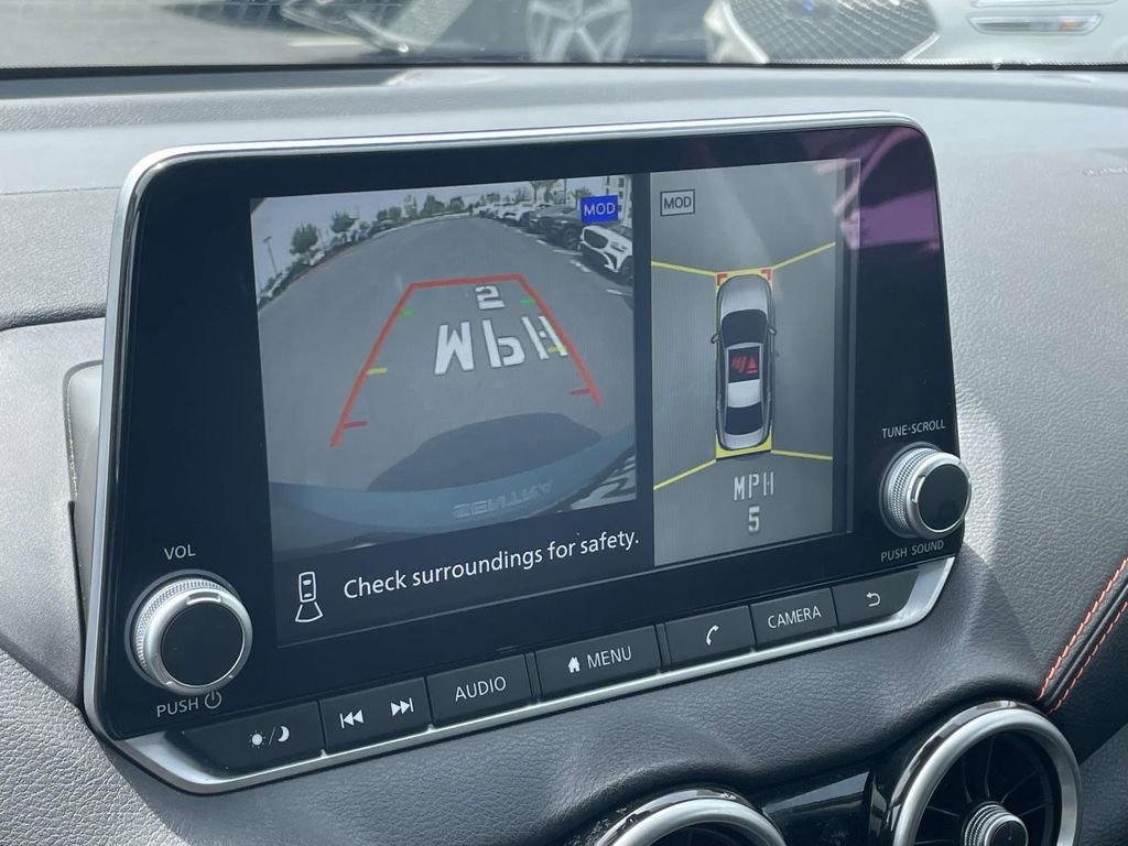 Used 2024 Nissan Sentra SR w/ SR Premium Package image 12