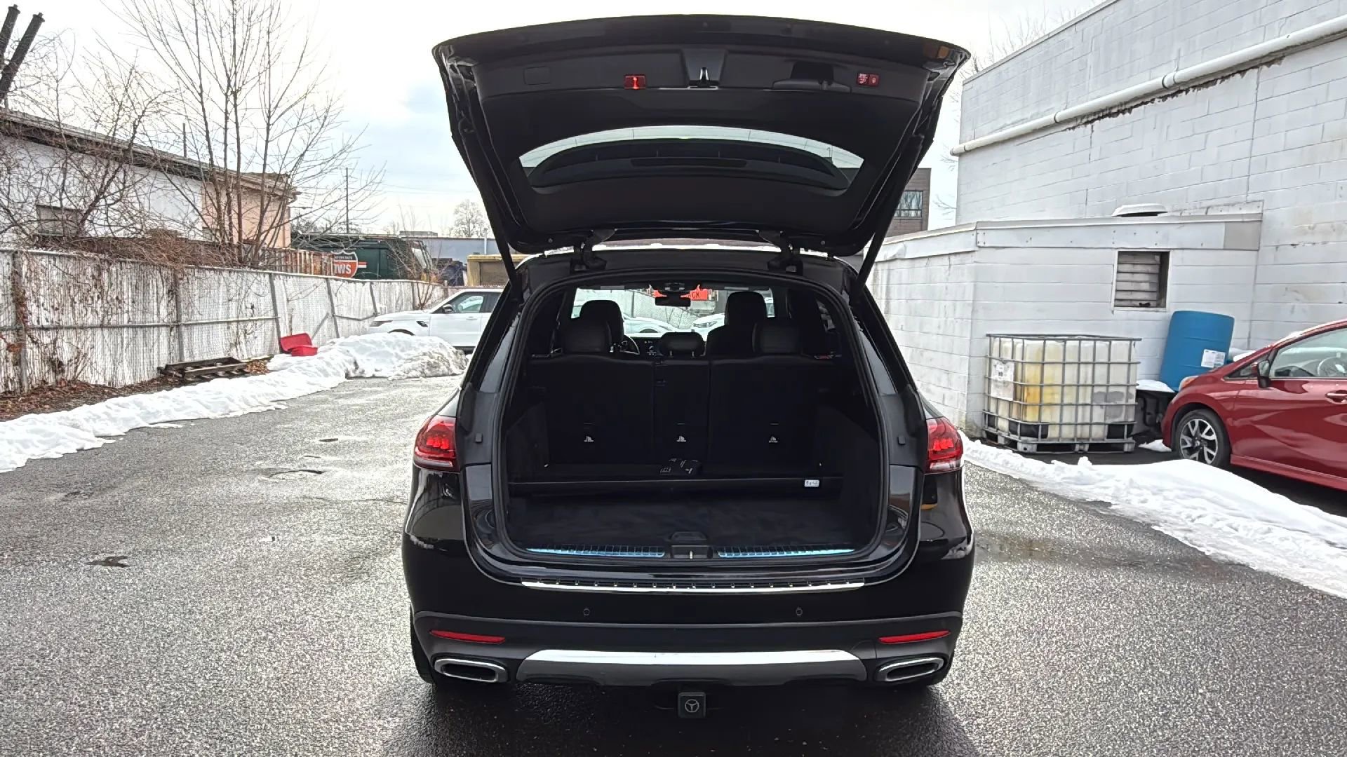 Used 2021 Mercedes-Benz GLE 350 4MATIC image 26