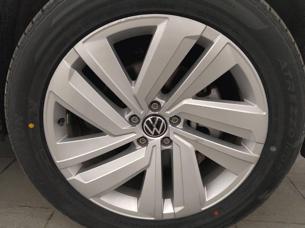 Used 2022 Volkswagen Atlas Cross Sport SE AWD/4WD image 31