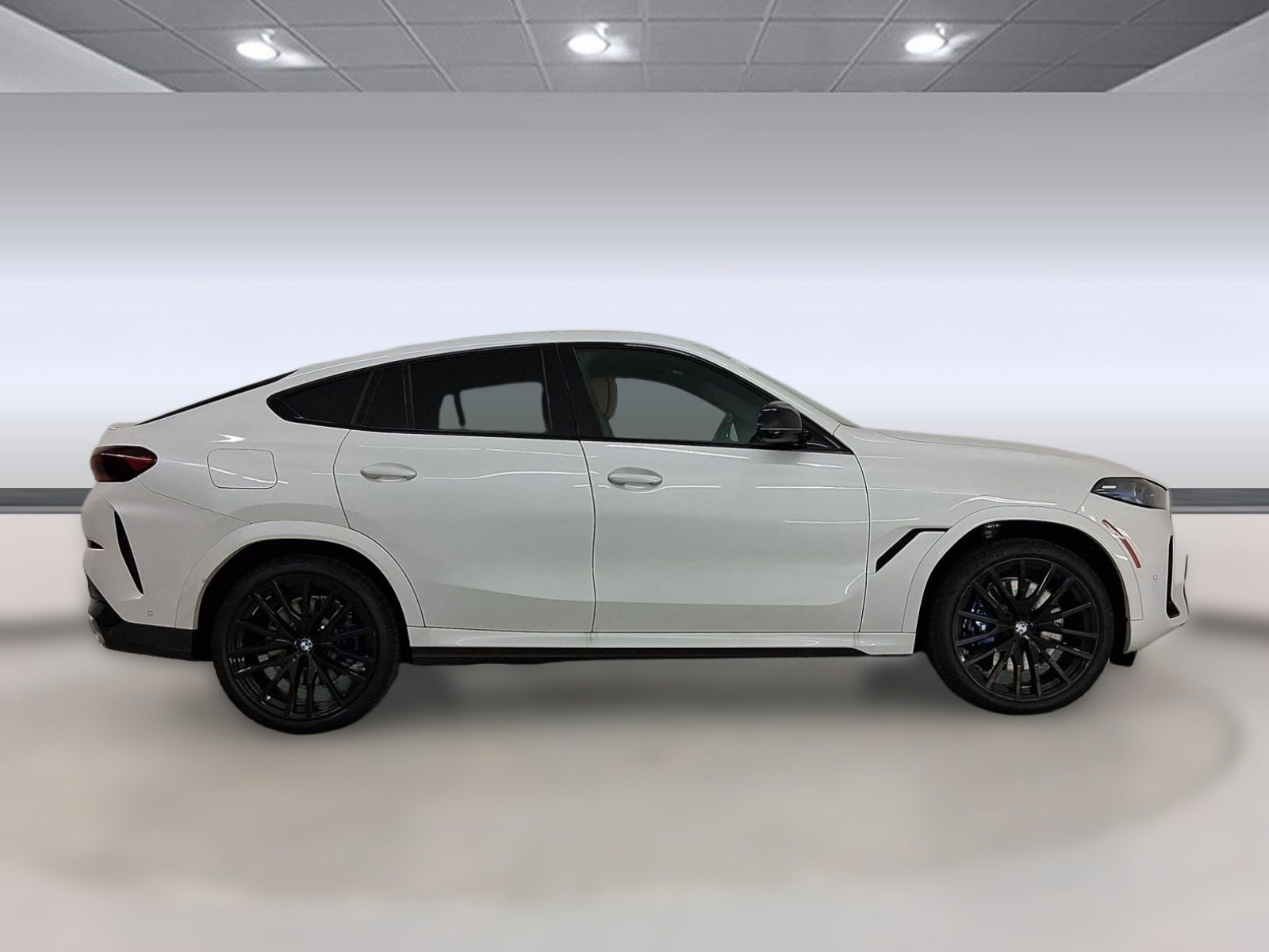 New 2026 BMW X6 M60i image 8