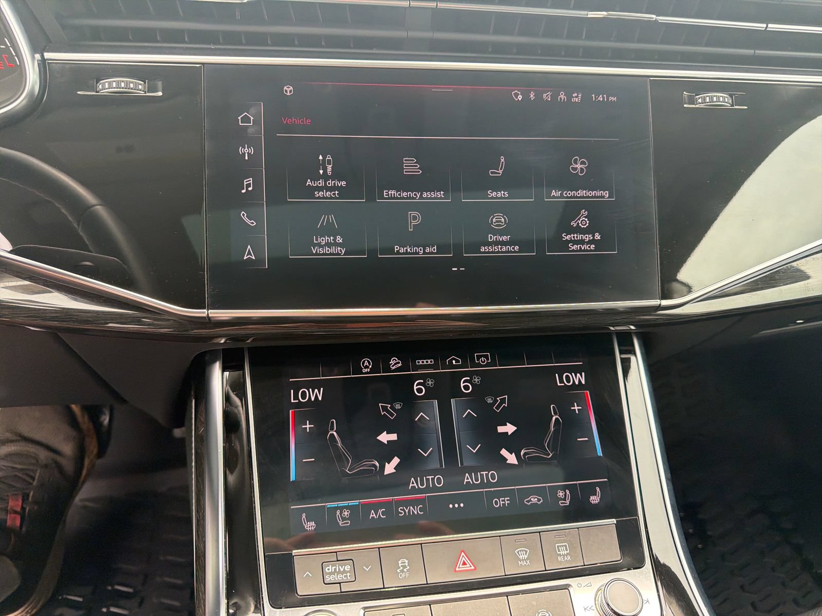 Used 2023 Audi Q8 Premium Plus w/ Premium Plus Package AWD/4WD image 19