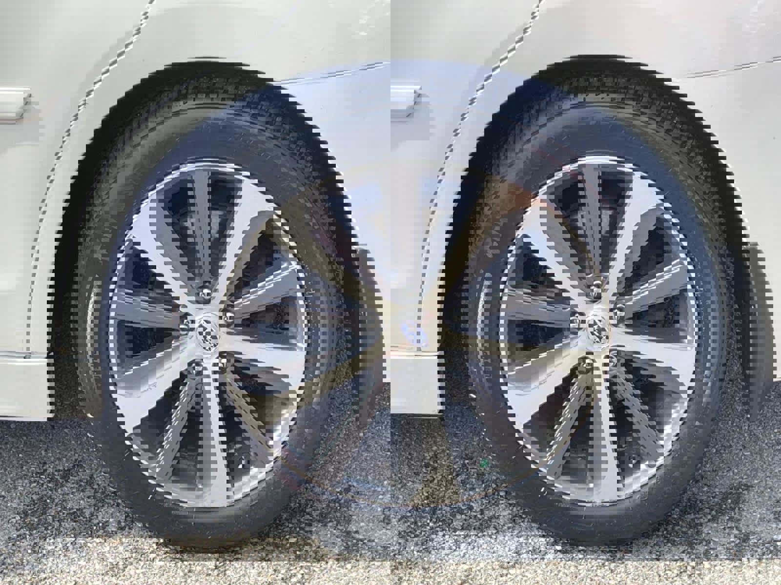 Used 2016 Subaru Legacy 3.6R Limited image 11