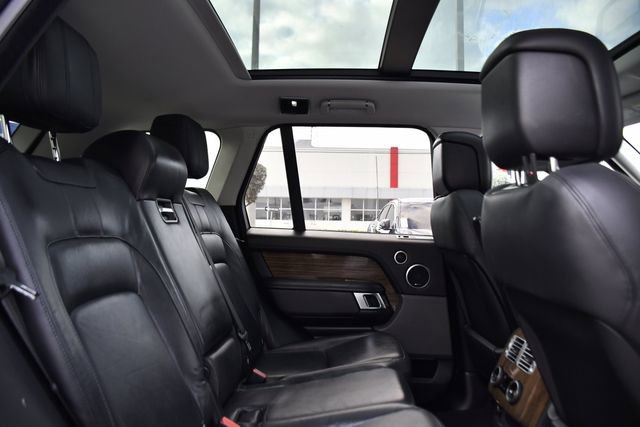 Used 2019 Land Rover Range Rover image 27