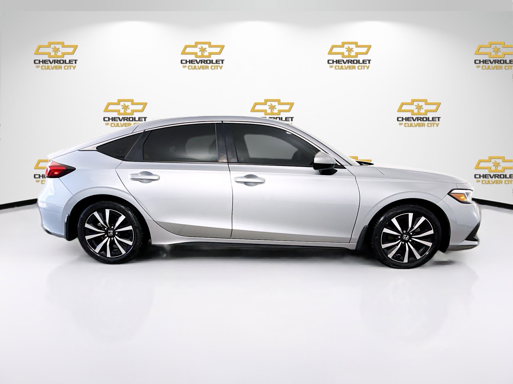 Used 2022 Honda Civic EX-L image 8