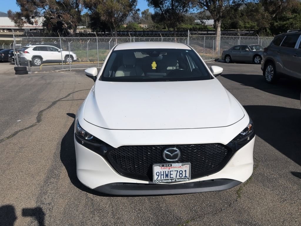 Used 2019 MAZDA MAZDA3 Hatchback image 2