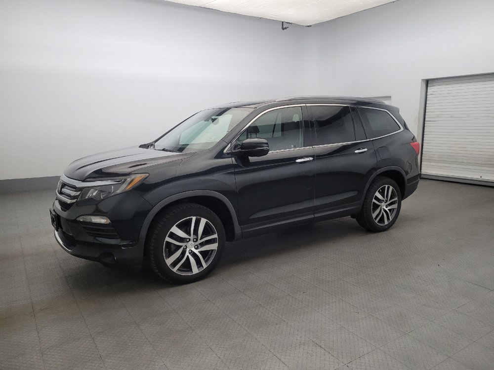 Used 2017 Honda Pilot Elite image 2