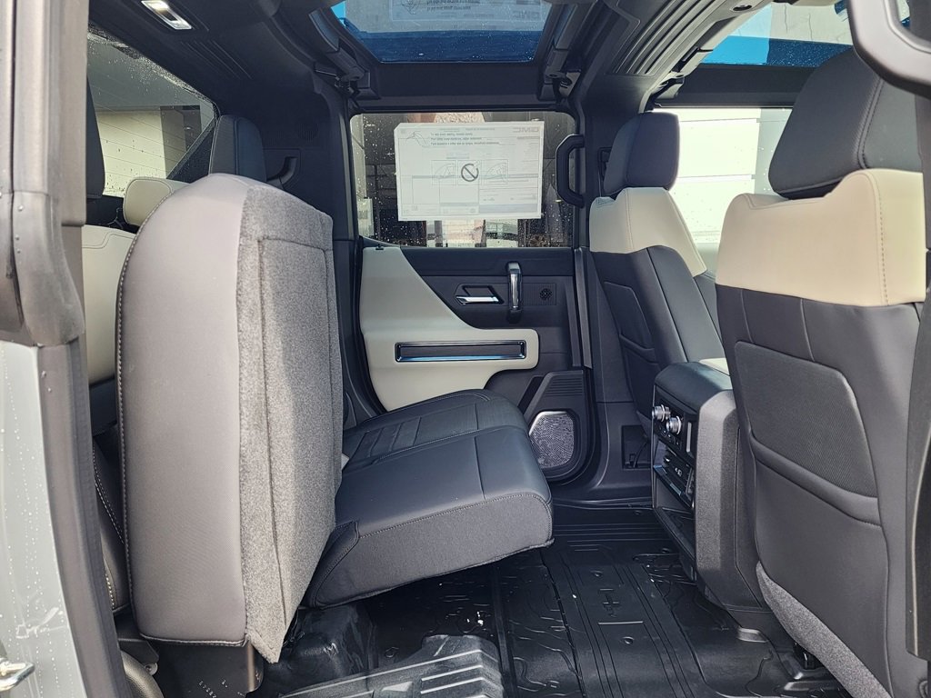 New 2026 GMC Hummer EV 4x4 Crew Cab image 50