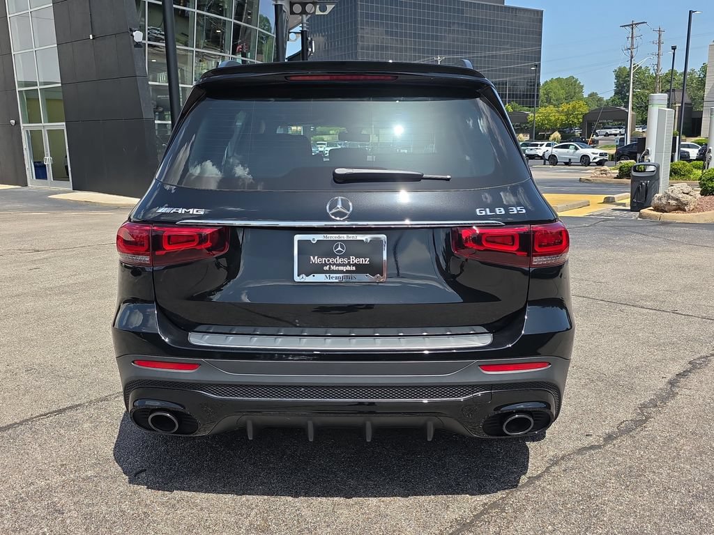 Certified 2023 Mercedes-Benz GLB 35 AMG 4MATIC image 4