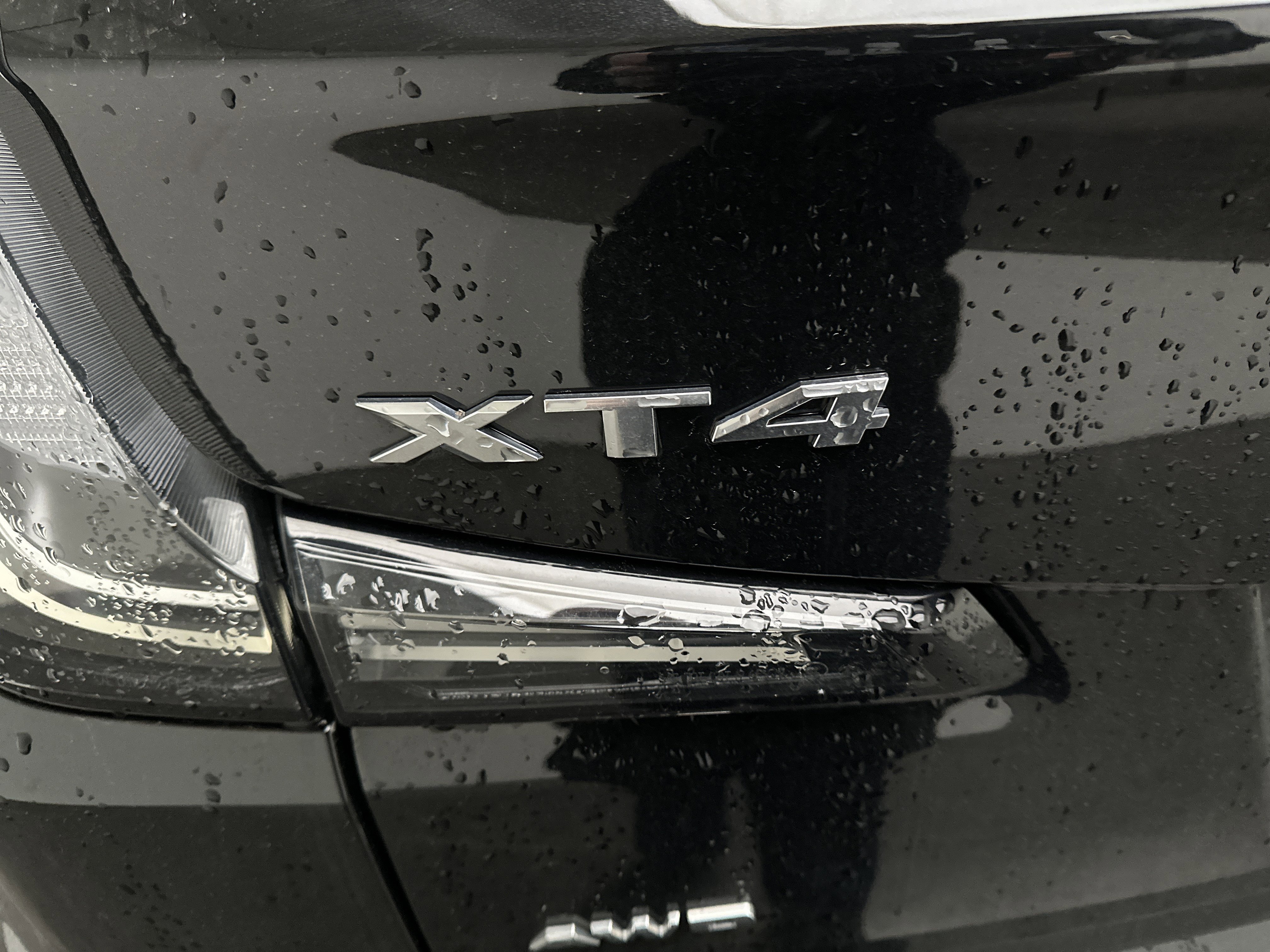 Used 2024 Cadillac XT4 Sport image 13