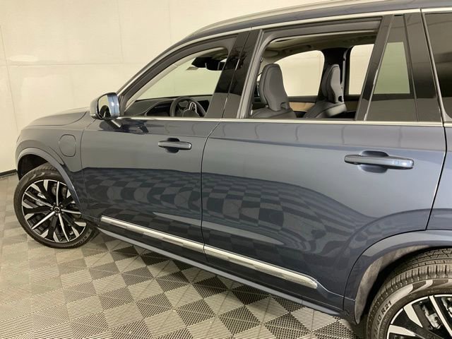 New 2026 Volvo XC90 T8 Plus image 36