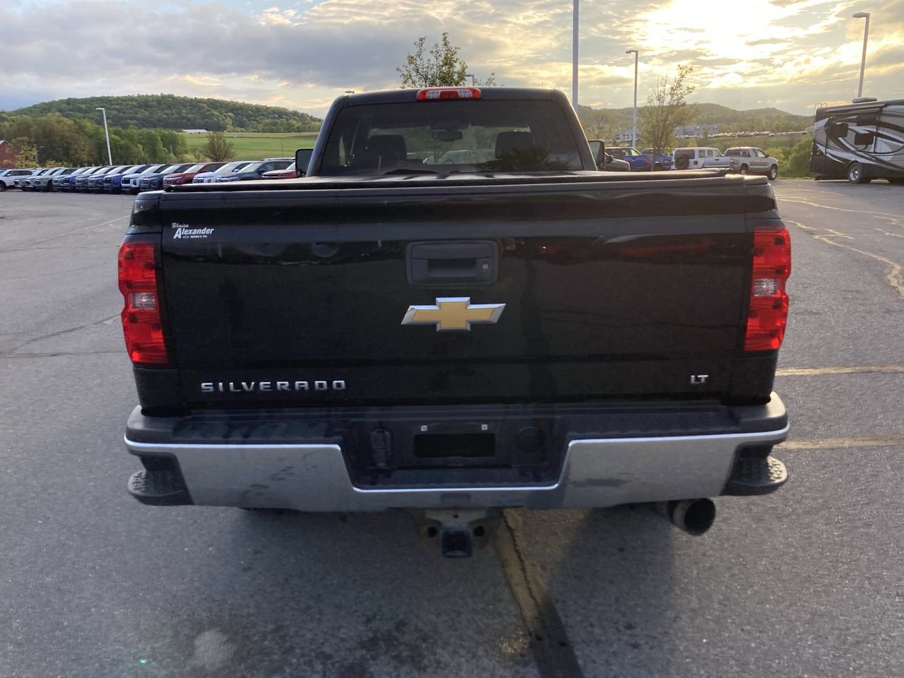 Used 2017 Chevrolet Silverado 3500 LT AWD/4WD image 6