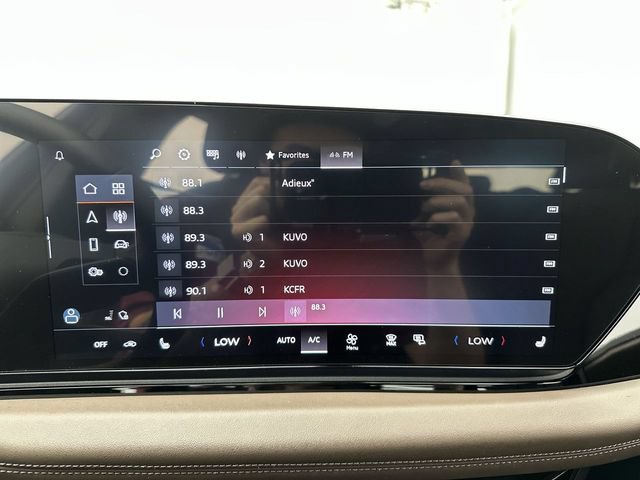 Certified 2025 Audi A6 e-tron Premium Plus w/ Premium Plus AWD/4WD image 16