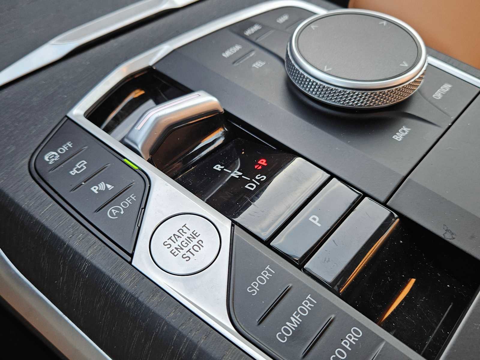 Used 2024 BMW 330i xDrive Sedan w/ Premium Package image 31