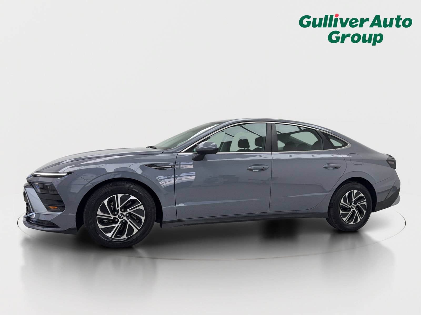 Used 2026 Hyundai Sonata Blue FWD image 2