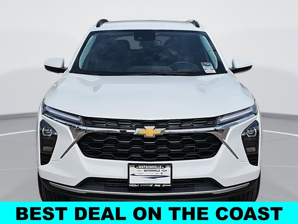 New 2026 Chevrolet Trax LT w/ Driver Confidence Package image 8