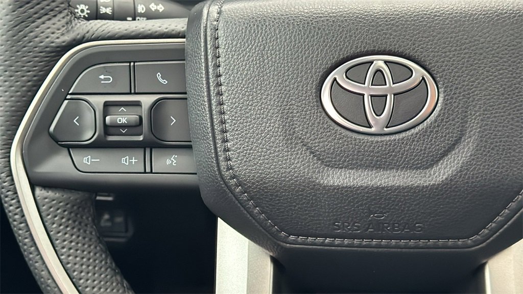 New 2026 Toyota Tacoma Limited image 27