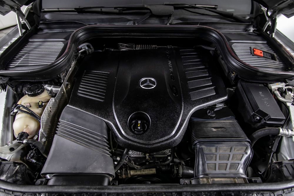 Used 2020 Mercedes-Benz GLS 450 4MATIC image 46