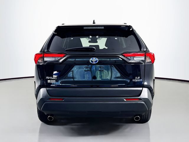 Used 2024 Toyota RAV4 LE AWD/4WD image 7