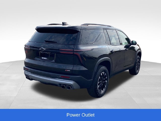 Certified 2025 Chevrolet Traverse Z71 w/ Driver Confidence Package AWD/4WD image 4