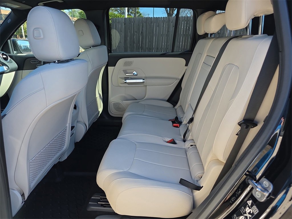 New 2026 Mercedes-Benz GLB 250 4MATIC image 12