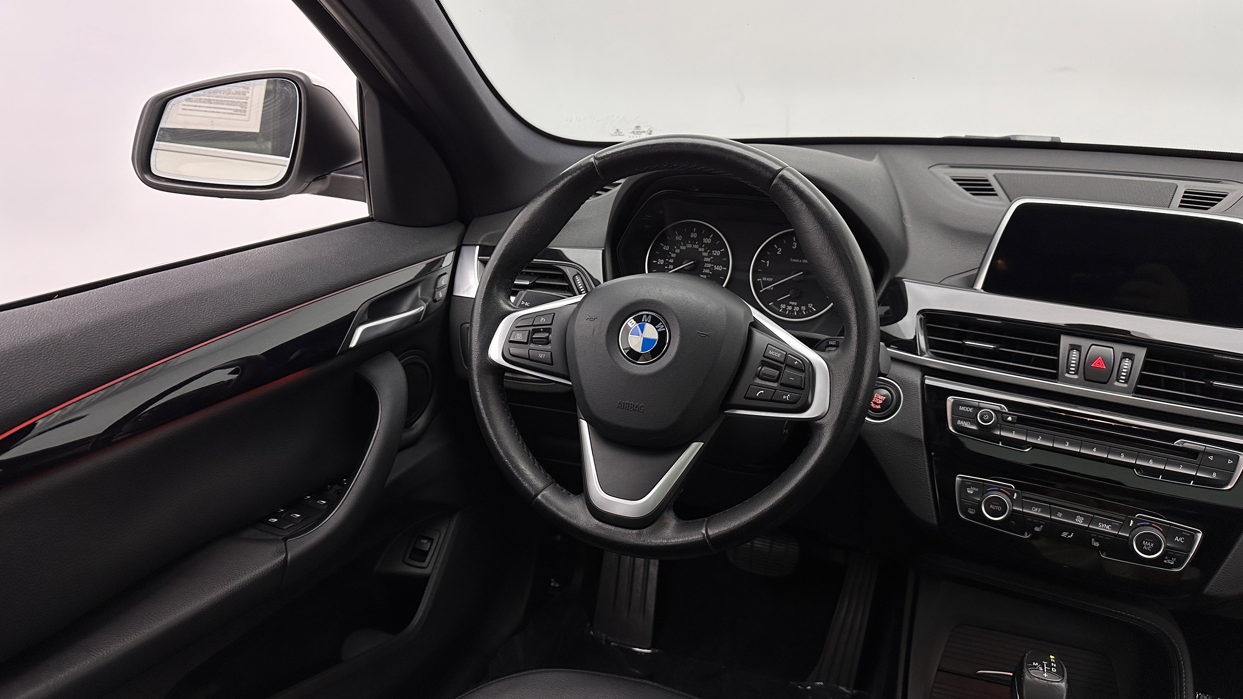 Used 2018 BMW X1 xDrive28i AWD/4WD image 27