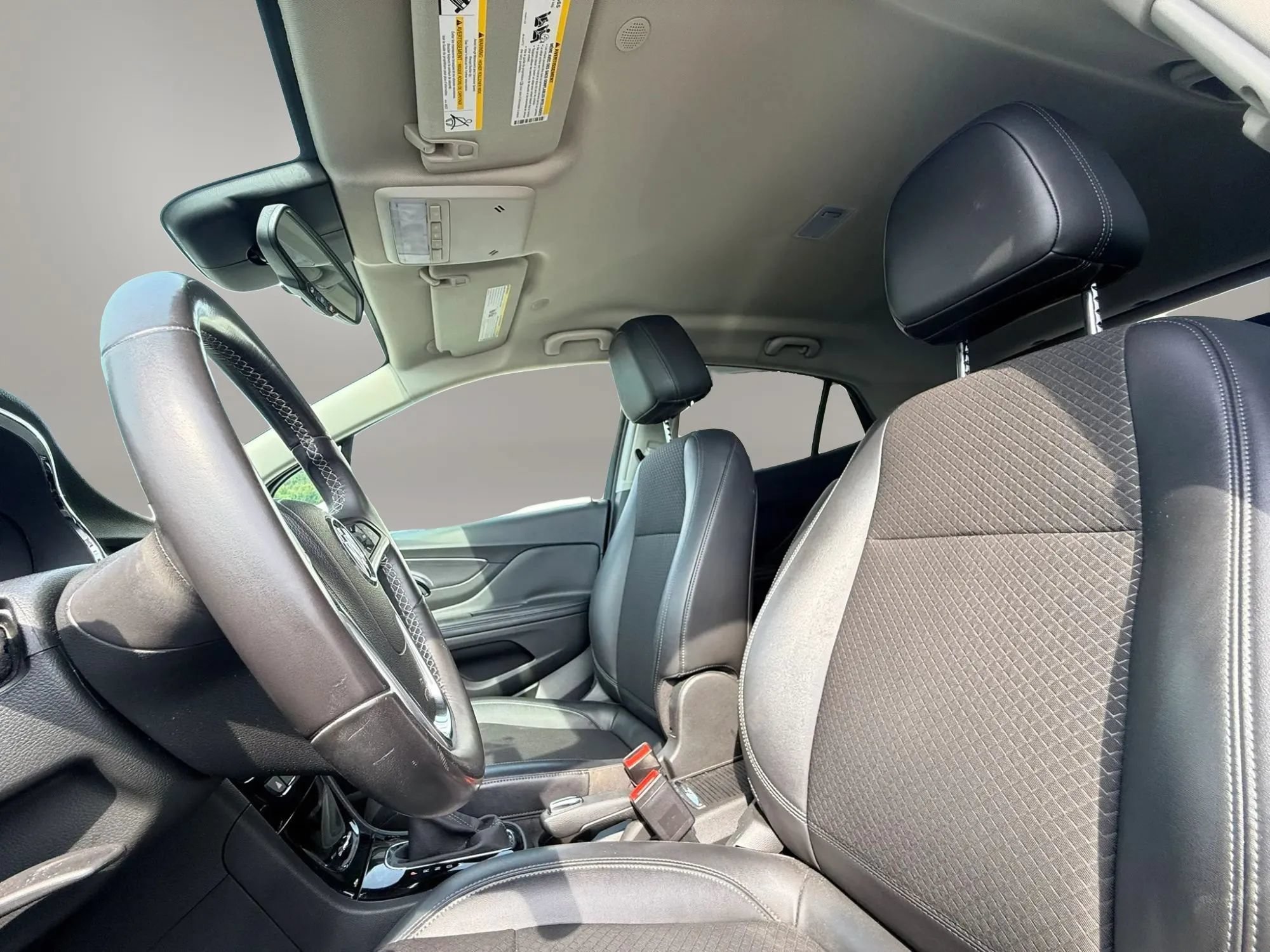 Used 2018 Buick Encore Preferred FWD image 9