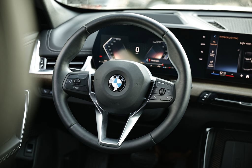 Used 2026 BMW X1 xDrive28i AWD/4WD image 27