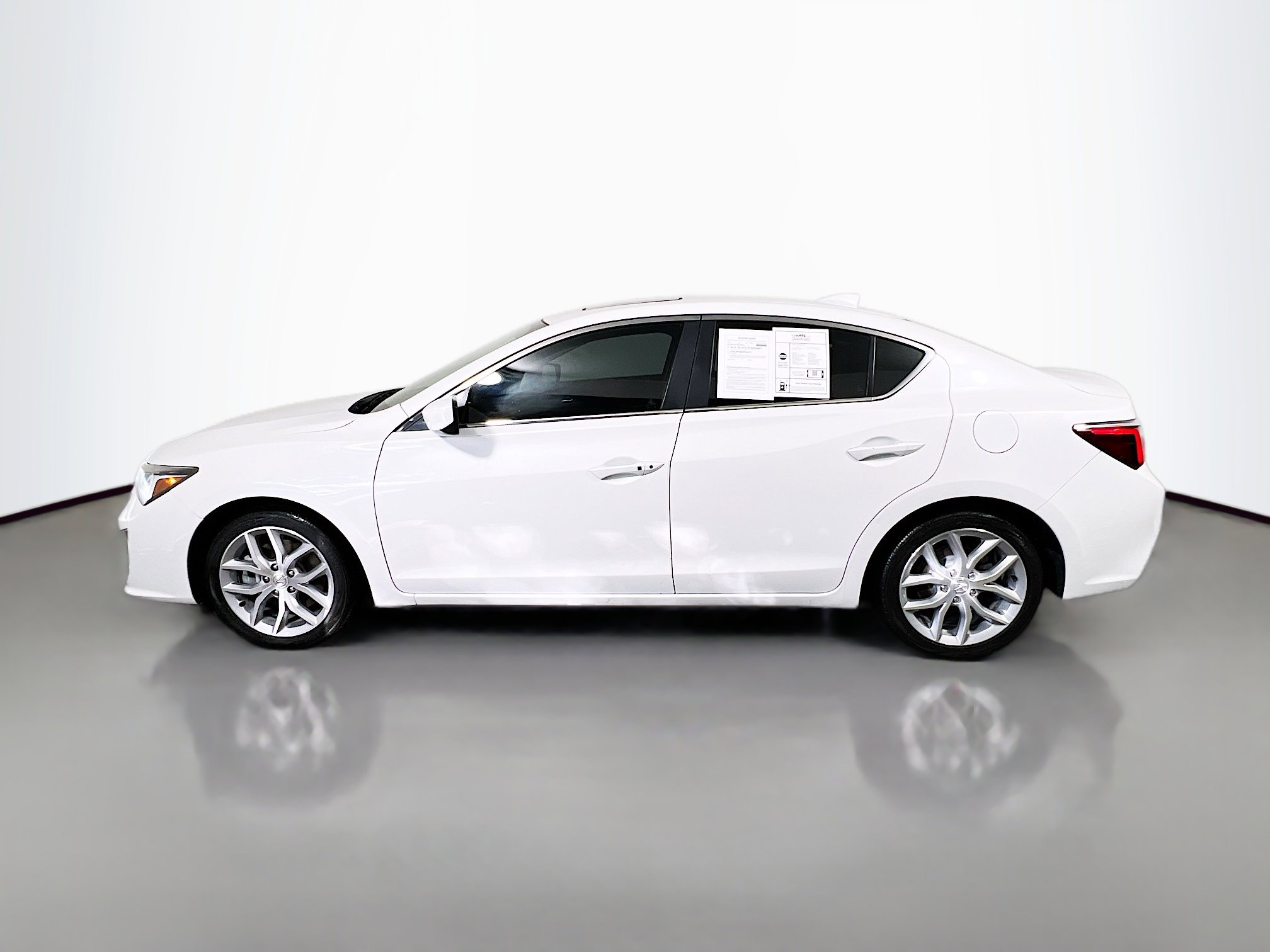 Used 2019 Acura ILX image 9