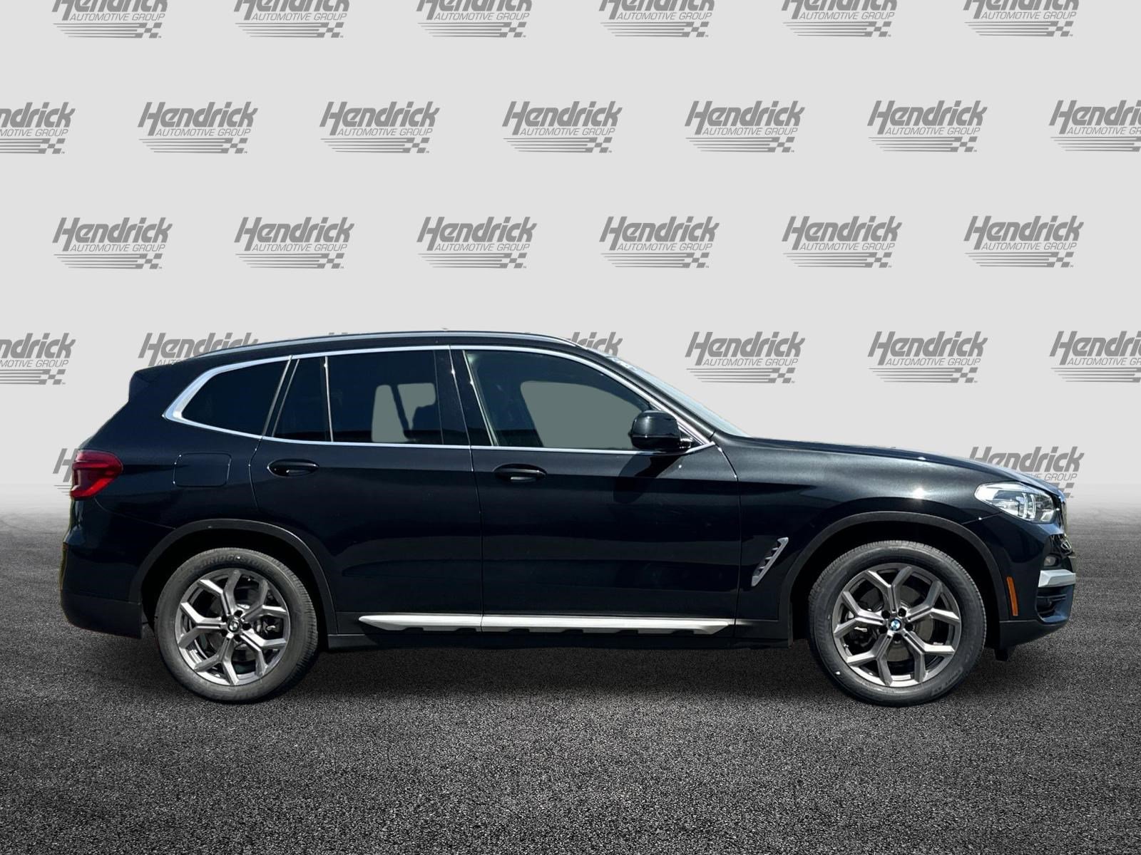 Used 2021 BMW X3 xDrive30i w/ Premium Package AWD/4WD image 3