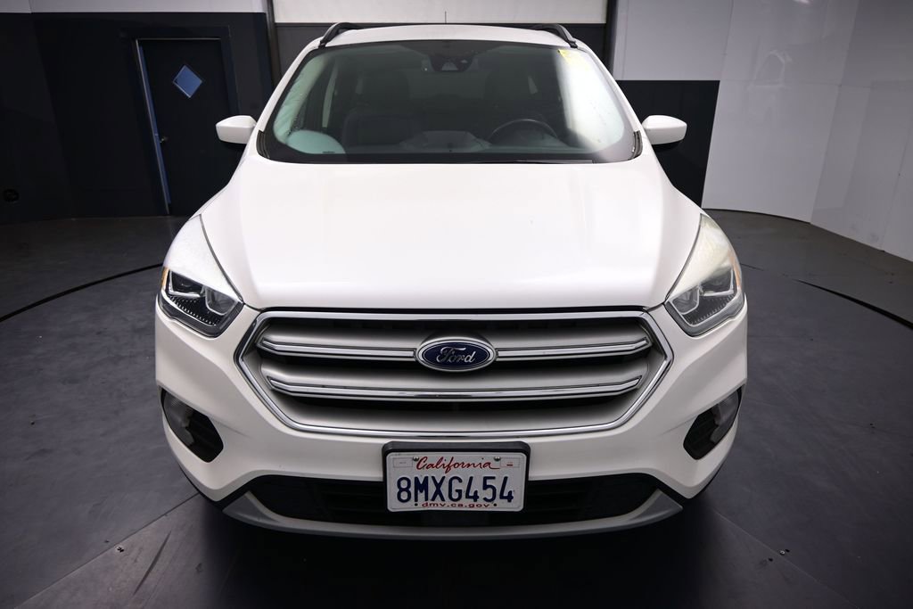 Used 2019 Ford Escape SEL FWD image 3
