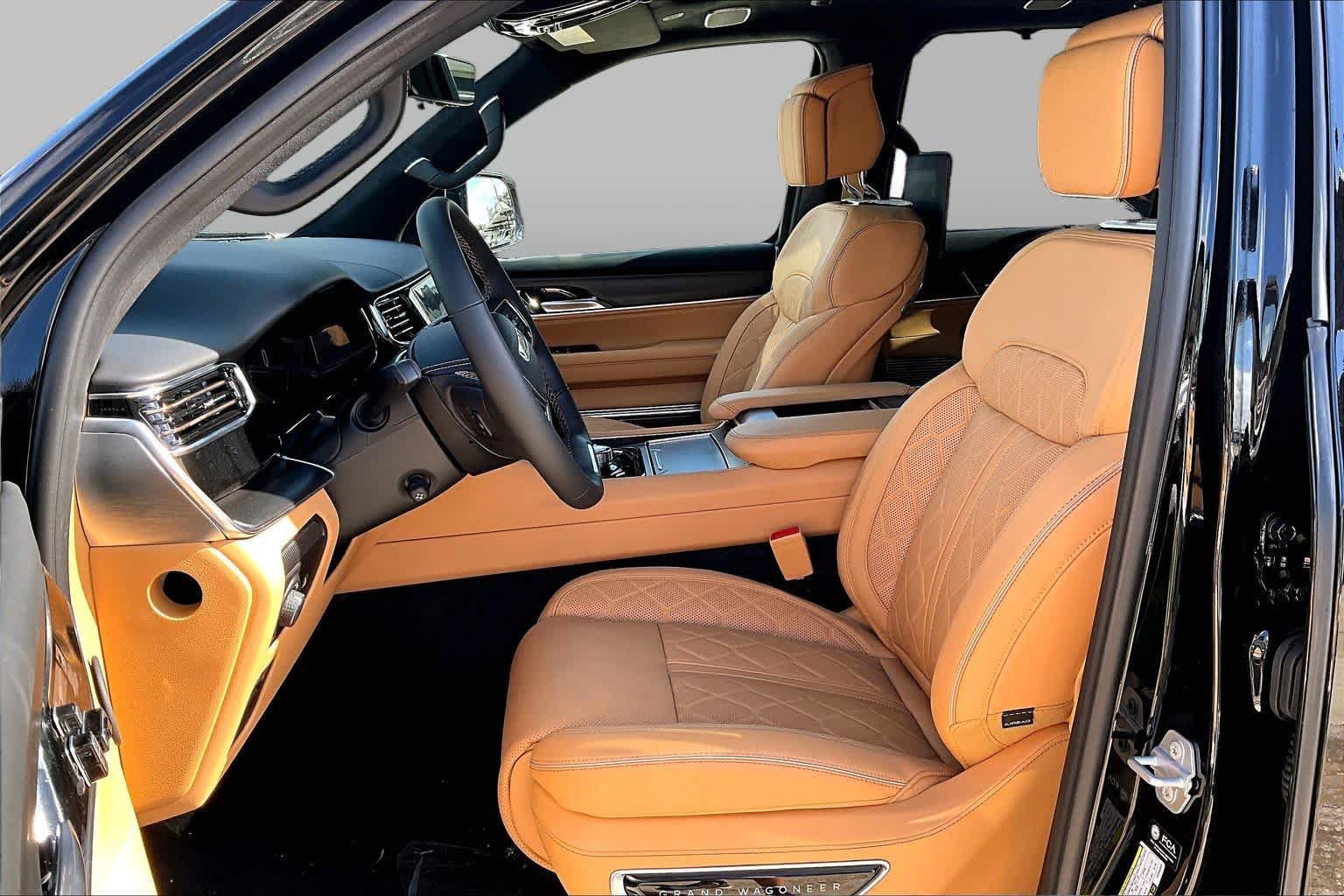 New 2027 Jeep Grand Wagoneer Summit AWD/4WD image 9