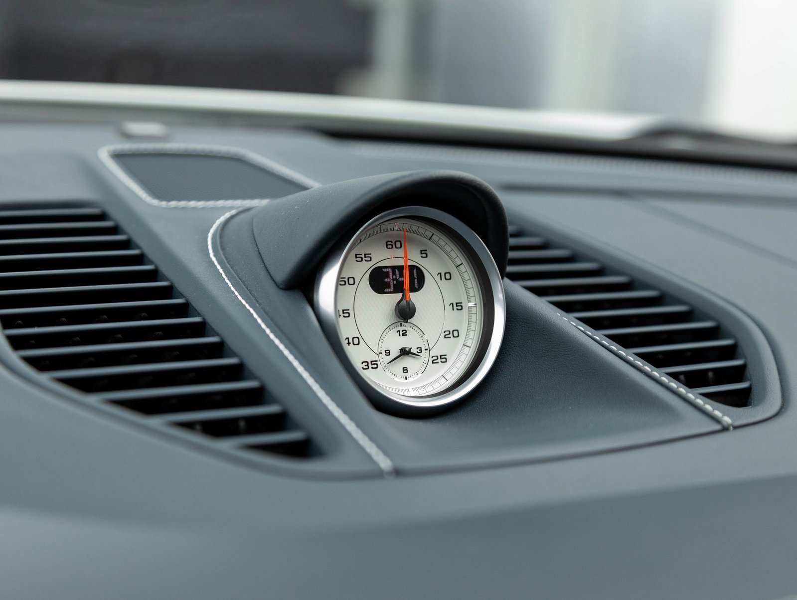 Used 2019 Porsche 911 Turbo S image 26