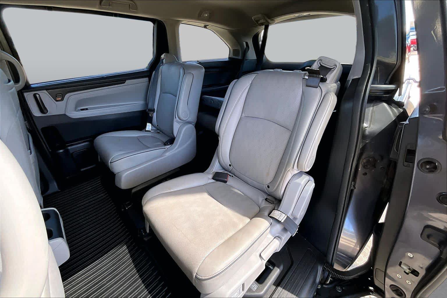 Used 2023 Honda Odyssey Elite image 21