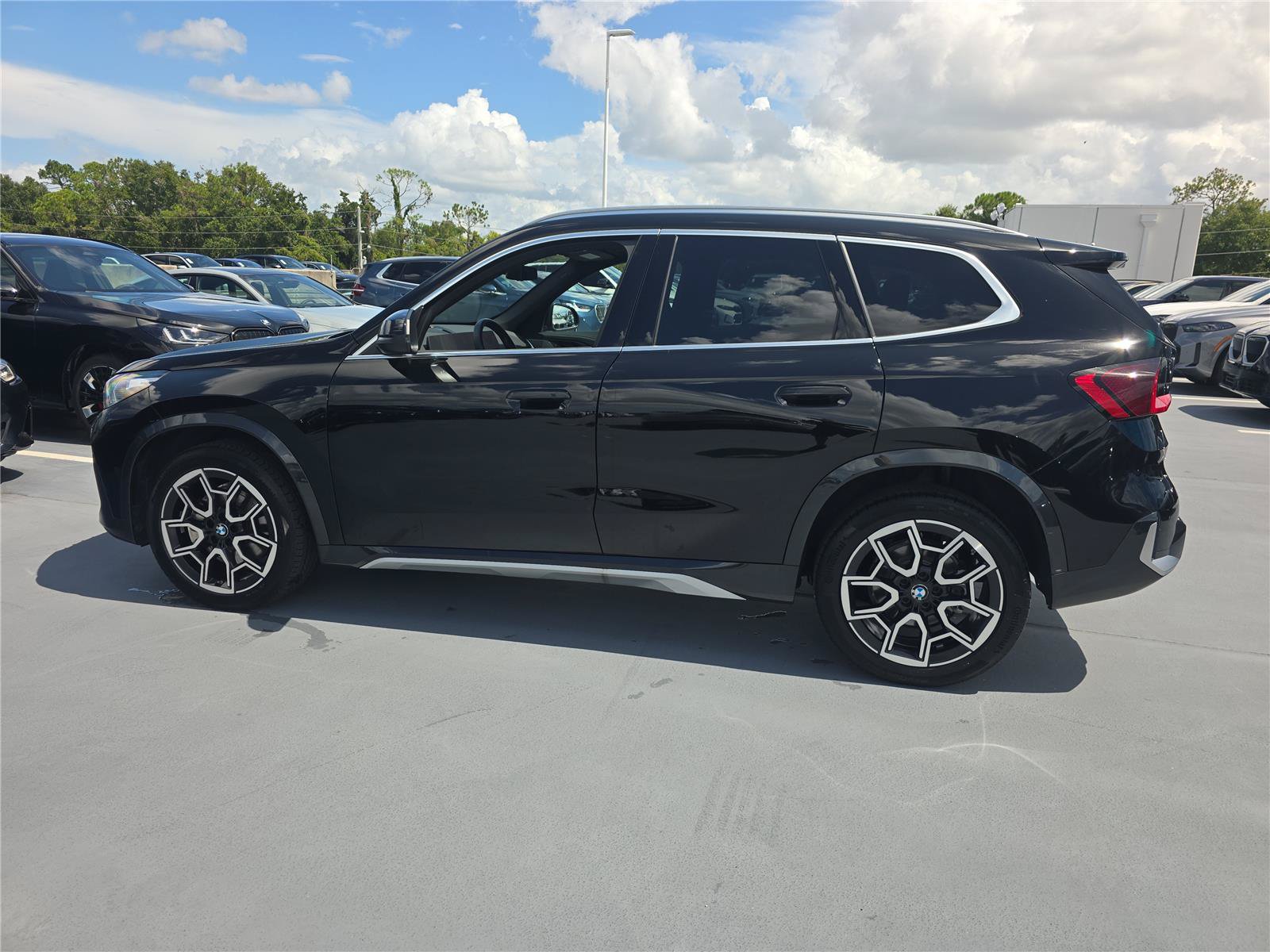 Certified 2026 BMW X1 xDrive28i w/ Convenience Package AWD/4WD image 5