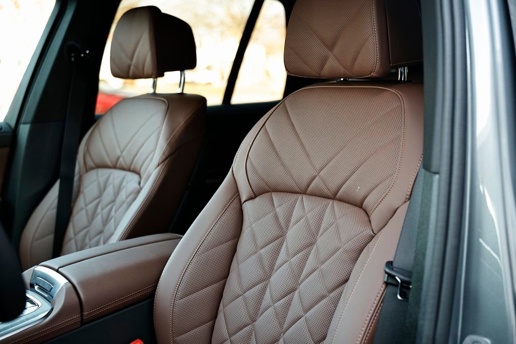 New 2026 BMW X5 xDrive40i w/ M Sport Package image 22