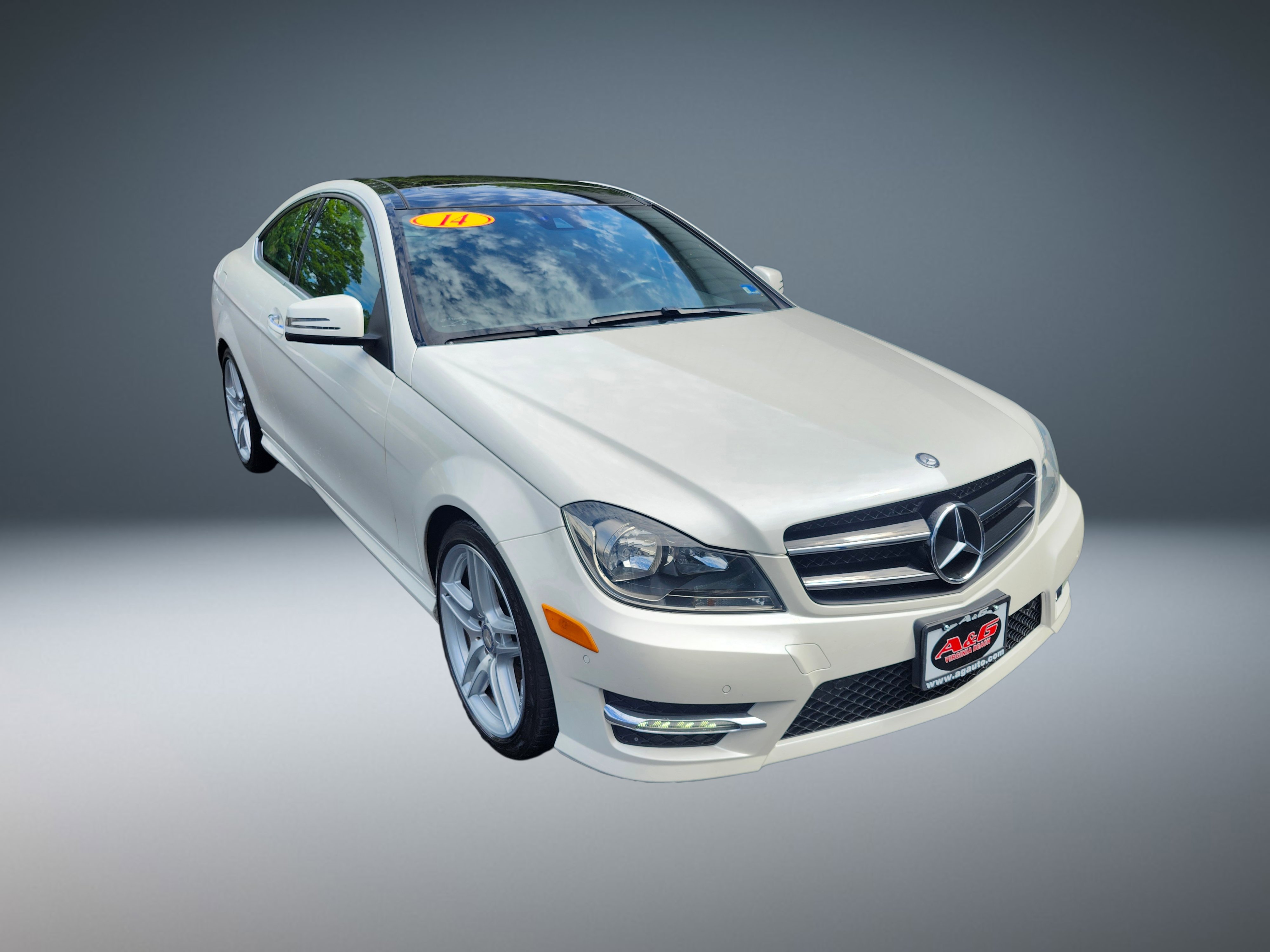 Used 2014 Mercedes-Benz C 350 4MATIC Coupe image 1
