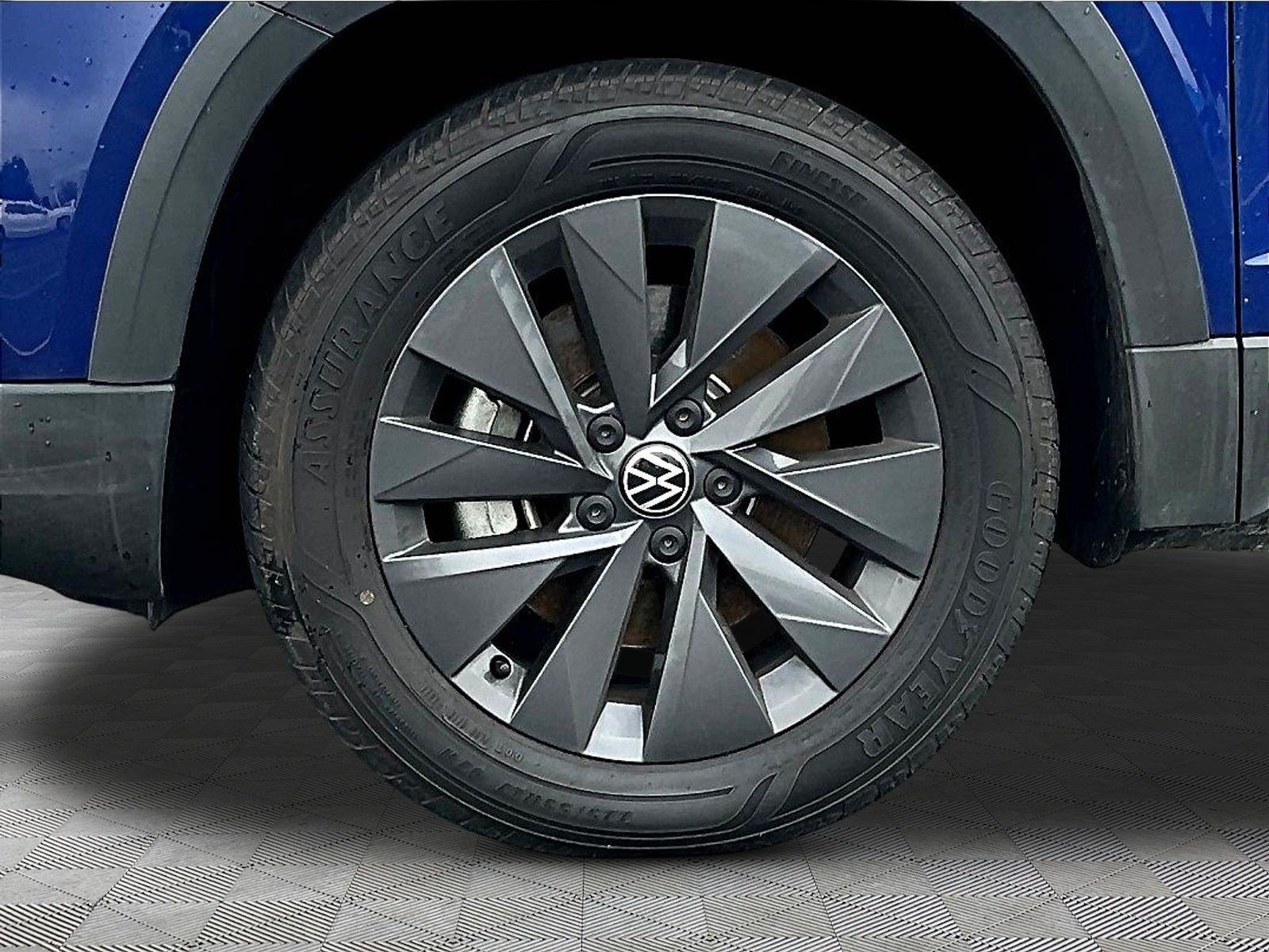 Used 2022 Volkswagen Taos S AWD/4WD image 34