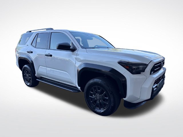Used 2025 Toyota 4Runner SR5 AWD/4WD image 8