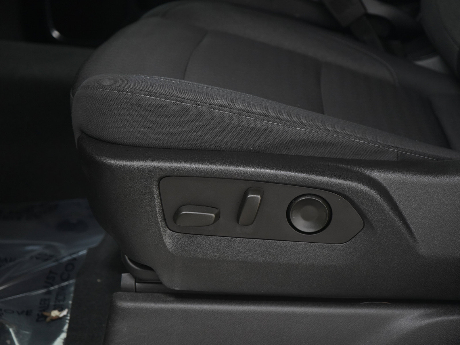 Used 2023 Chevrolet Silverado 1500 RST AWD/4WD image 25