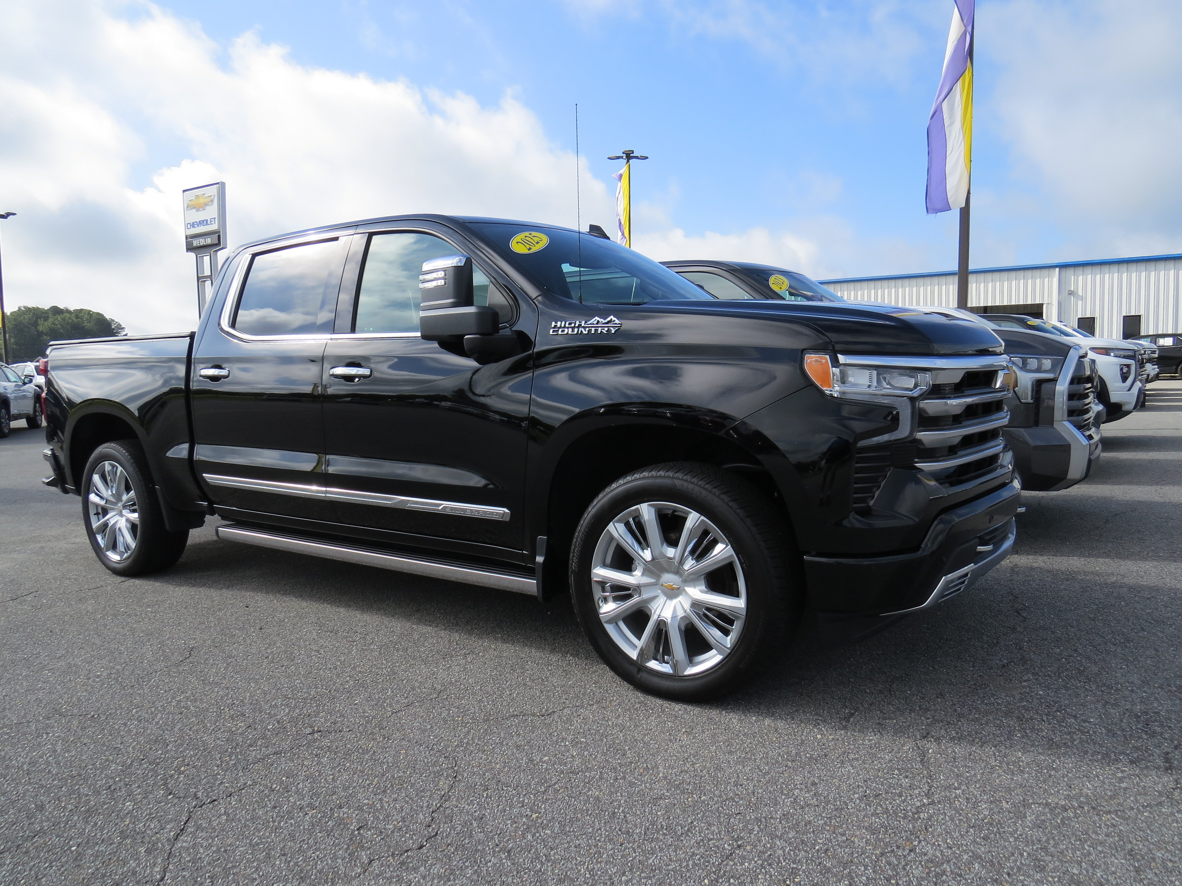 Used 2025 Chevrolet Silverado 1500 High Country w/ High Country Premium Package
