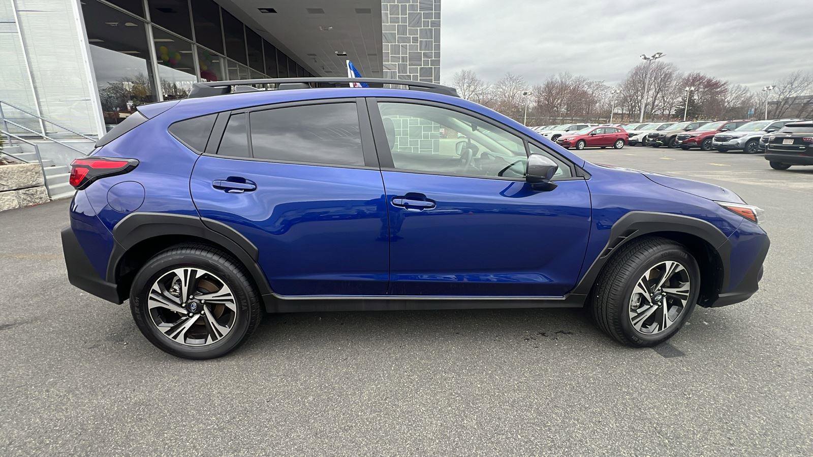 Used 2025 Subaru Crosstrek 2.0i Premium AWD/4WD image 8